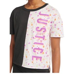 Your fashionista will love the Justice Girls’ Boxy Spliced T-Shirt!